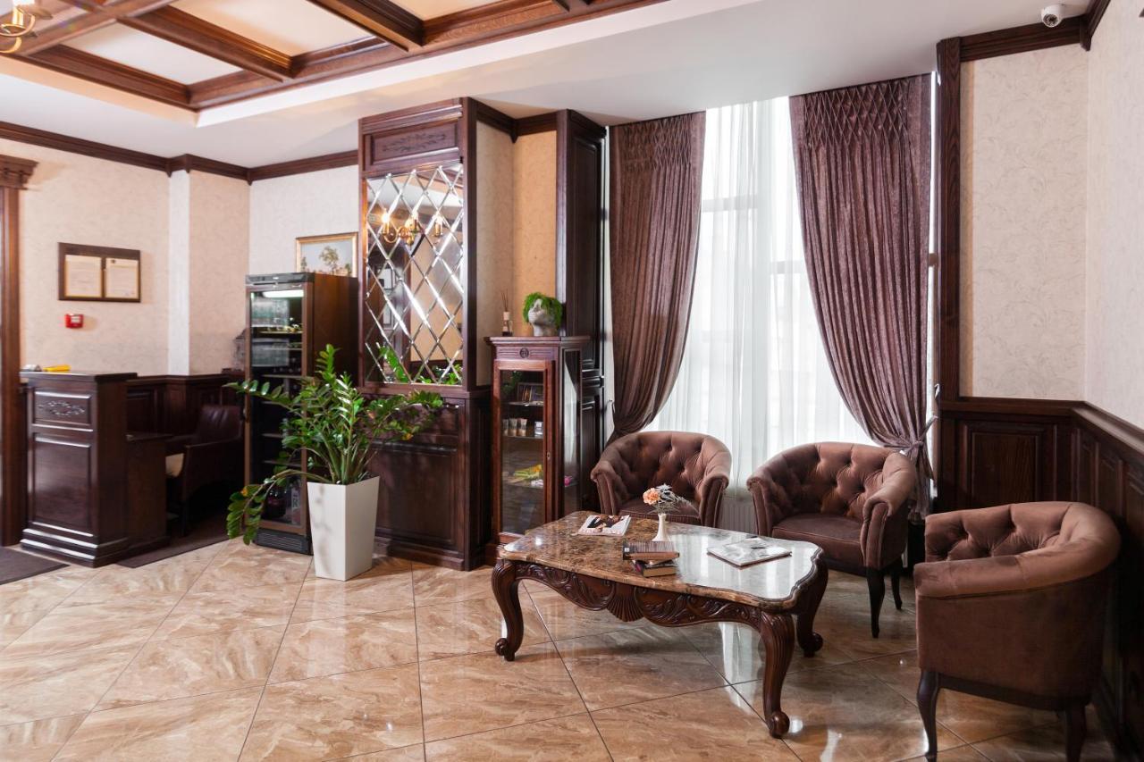 Avalon Palace Ternopil Exterior photo